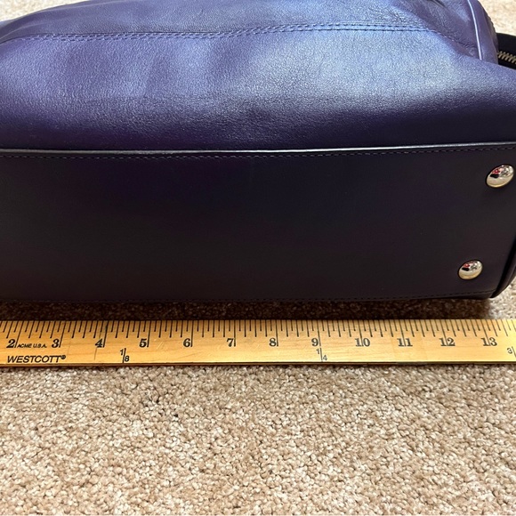 Coach- Candace Carryall #24201 SV/Purple-NWT (Store display). - Picture 5 of 13